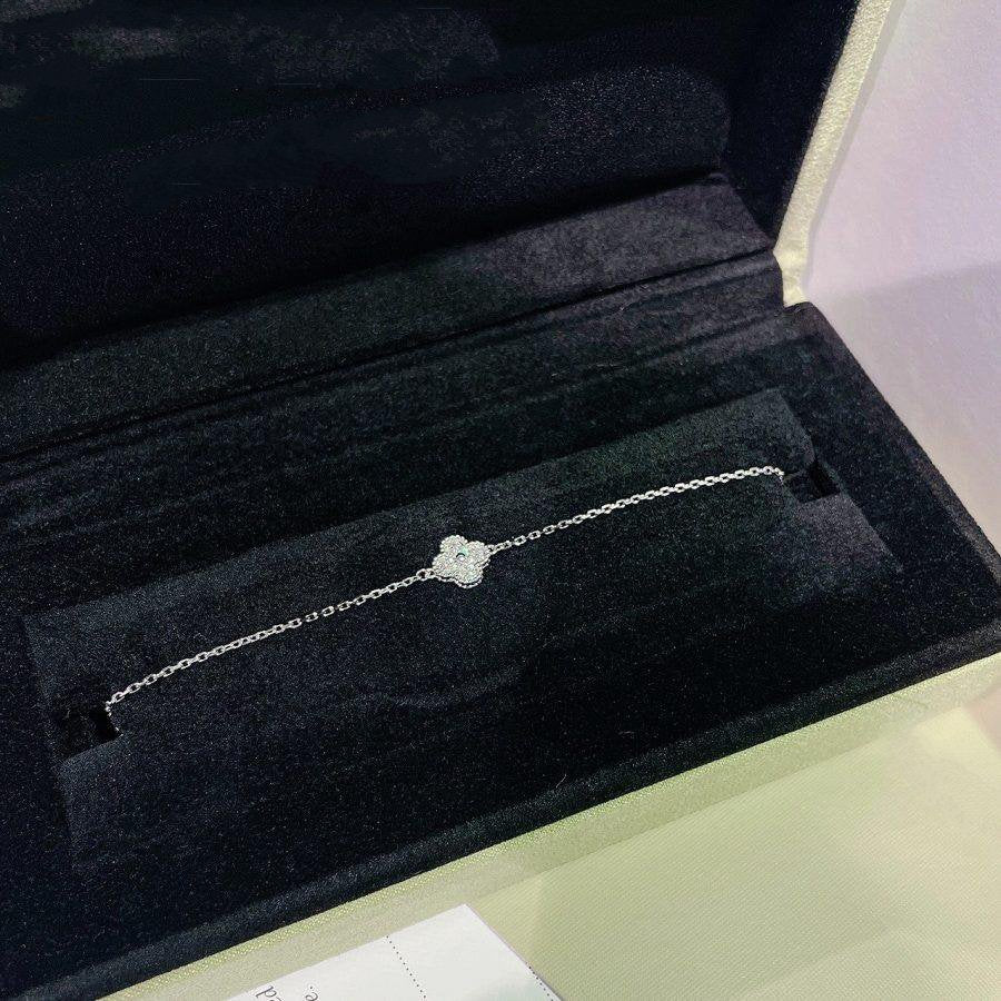 [Okajuri Jewelry]CLOVER  SINGLE FLOWER BRACELET SILVER