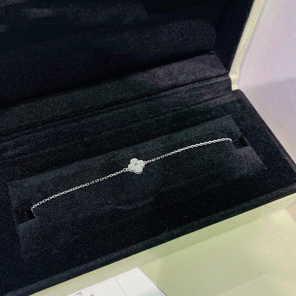 [Okajuri Jewelry]CLOVER  SINGLE FLOWER BRACELET SILVER