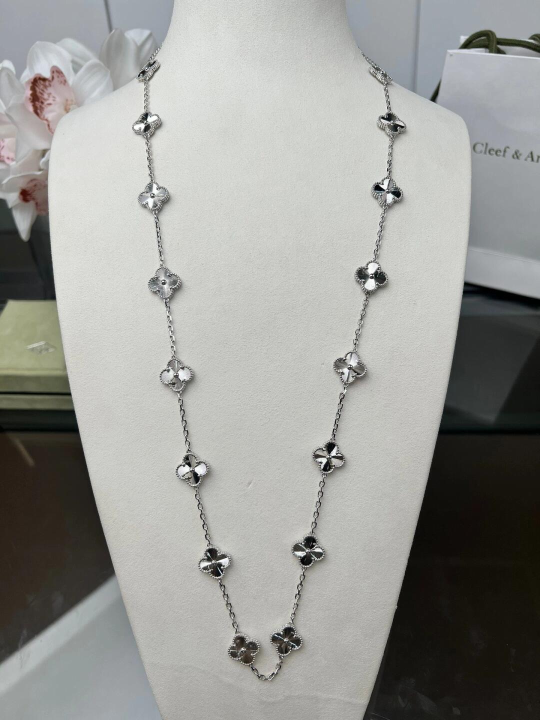 [Okajuri Jewelry]CLOVER 20 MOTIFS  LASER SILVER