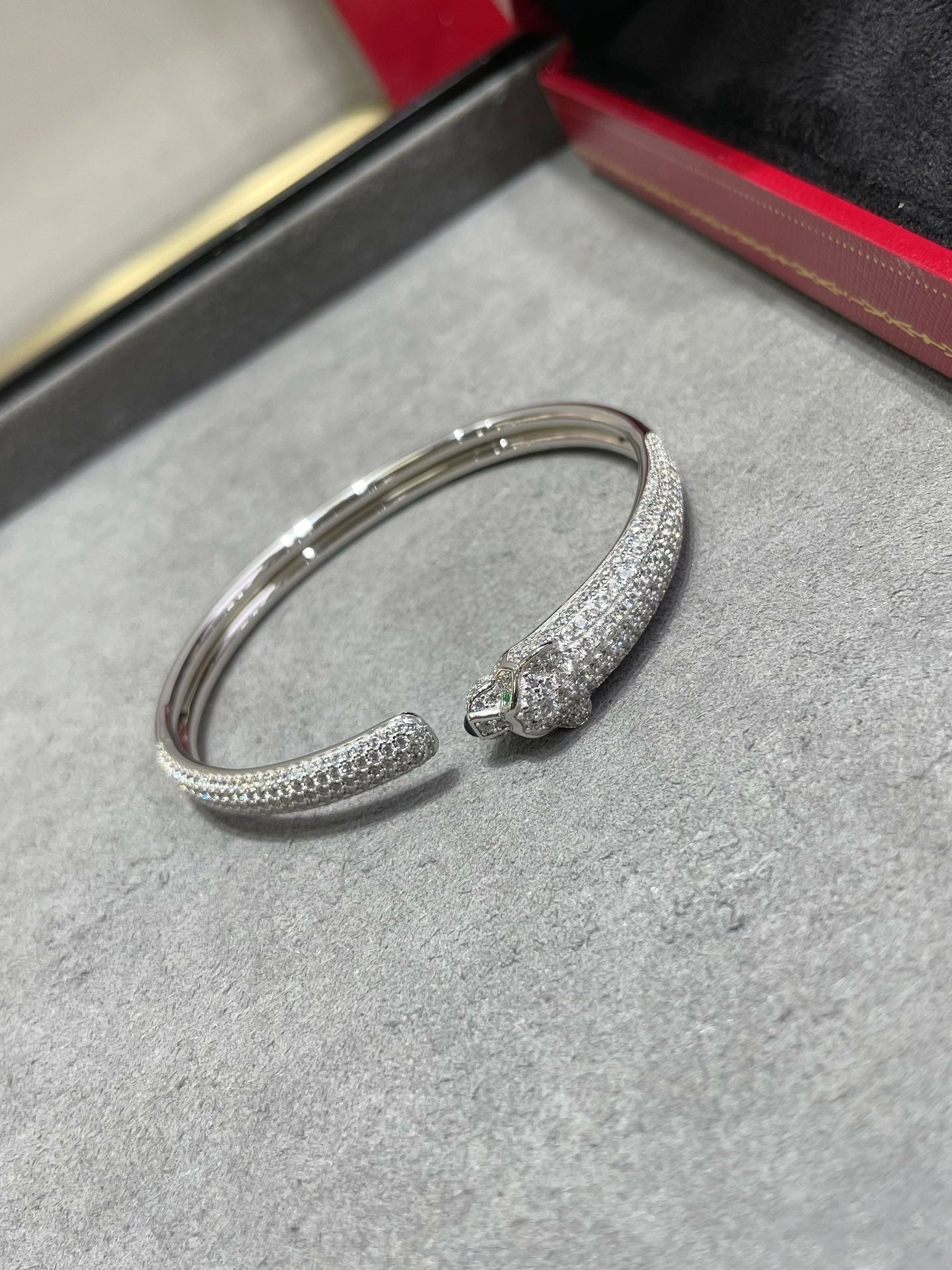 [Okajuri Jewelry]PANTHERE FULL DIAMOND OPEN BRACELET