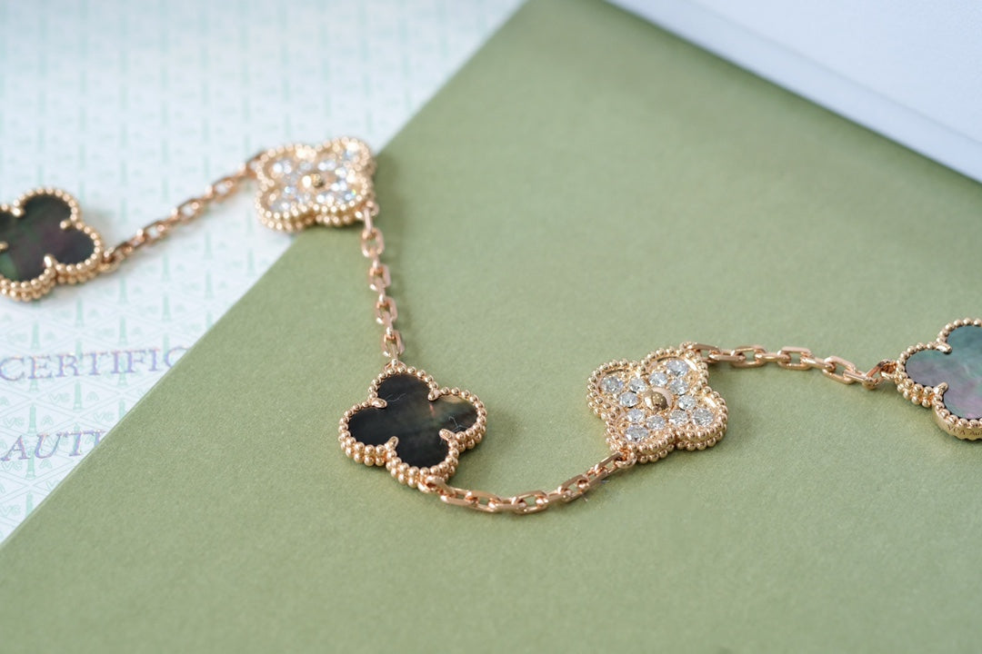 [Okajuri Jewelry]CLOVER 5 MOTIFS DARK MOP AND DIAMONDS PINK GOLD BRACELET