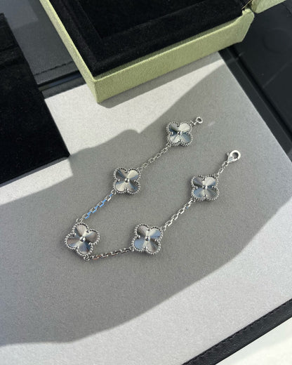[Okajuri Jewelry]  CLOVER 5 MOTIF LASER BRACELET COLLECTION